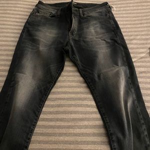 Men’s Express Jeans.  32x30. Athletic Slim Fit.  Dark Blue.